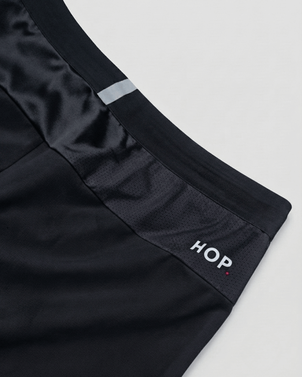 Short Padel Black Bird - léger - microfibre absorbante - poches porte-balles HOP.