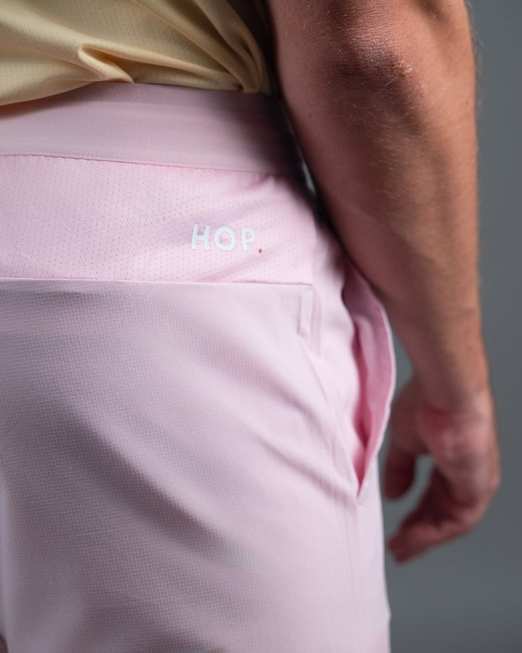 Short Padel Rosa - léger - microfibre absorbante - poches porte-balles HOP.