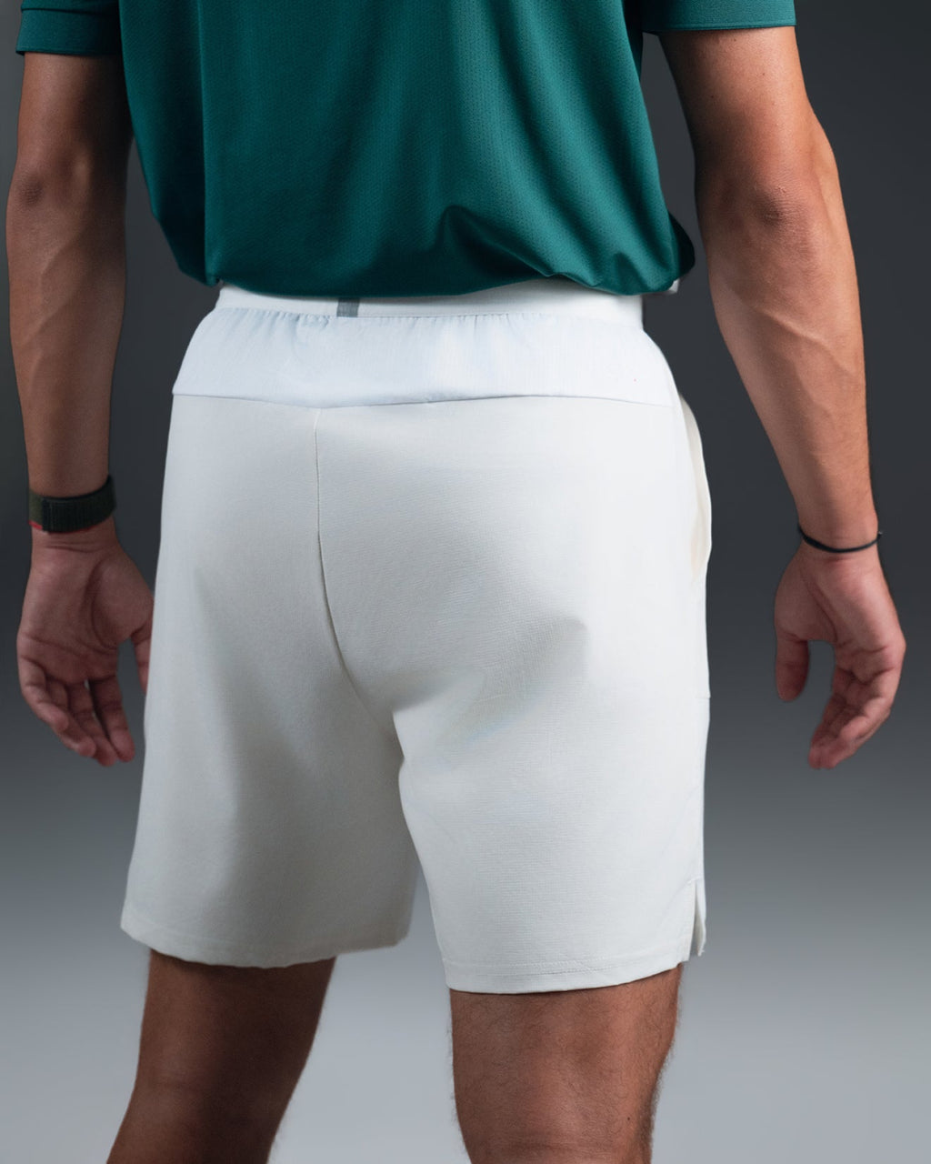 Short Padel Cloud - léger - microfibre absorbante - poches porte-balles - cuissard de compression HOP.